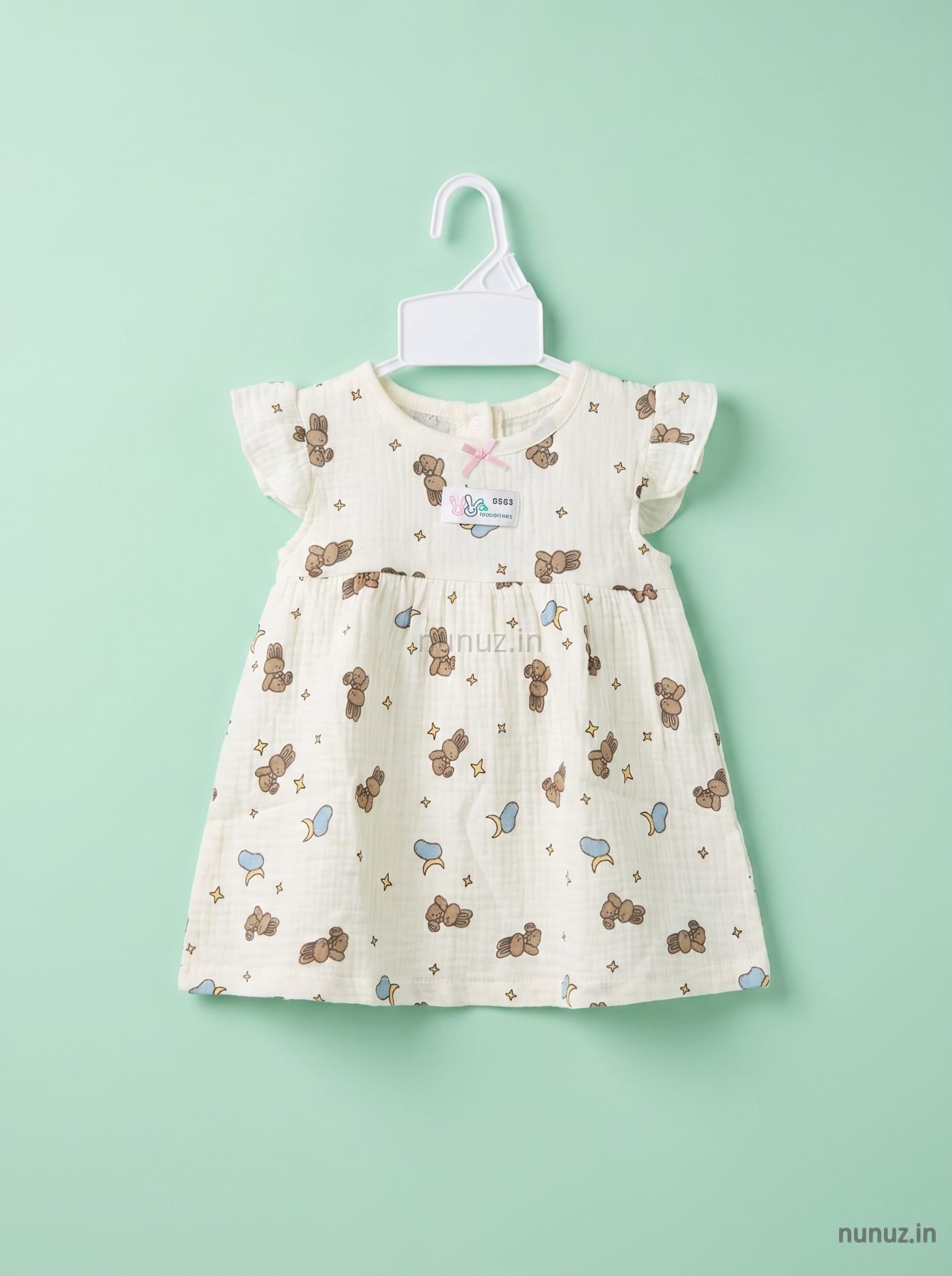 Crinkled cotton muslin baby girl’s frock