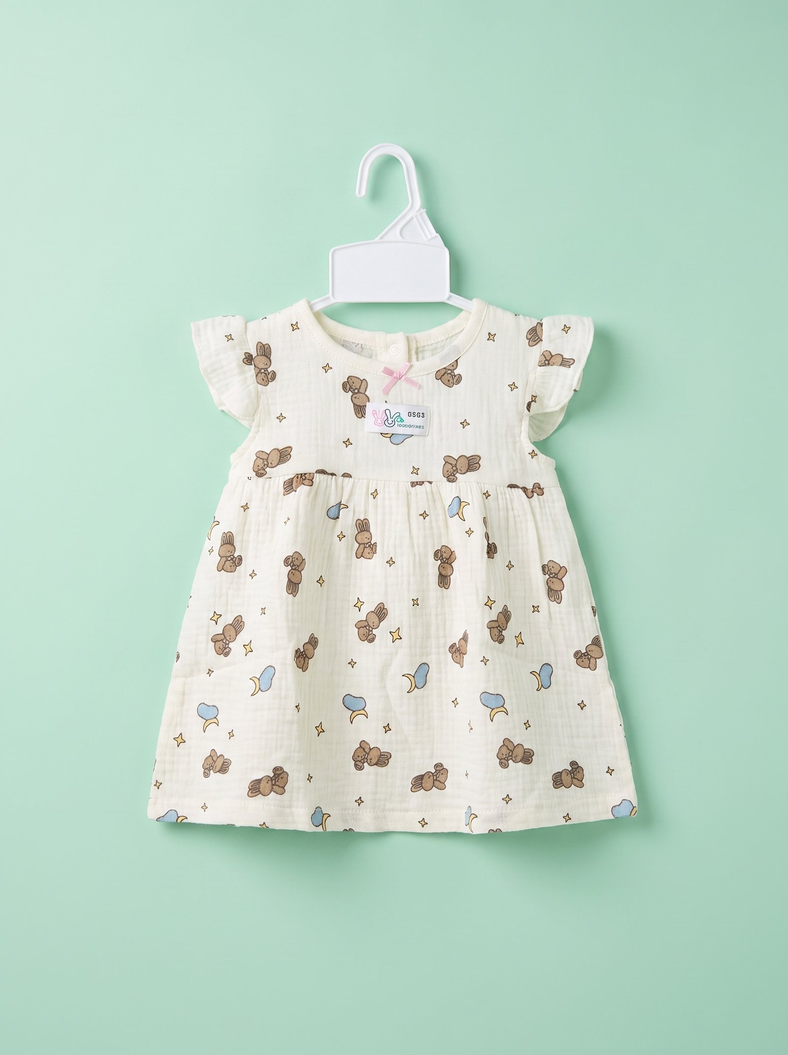 Crinkled cotton muslin baby girl’s frock